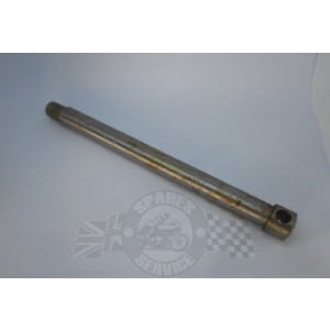 Front wheel spindle